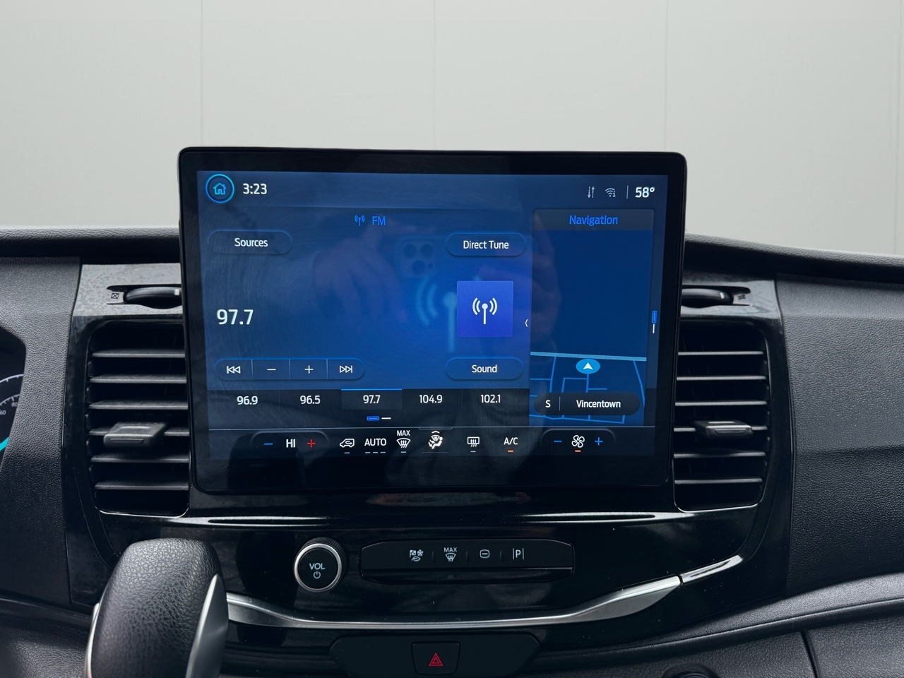 Ford Transit Passenger Wagon T-350 148" Low Roof XLT RWD 2023