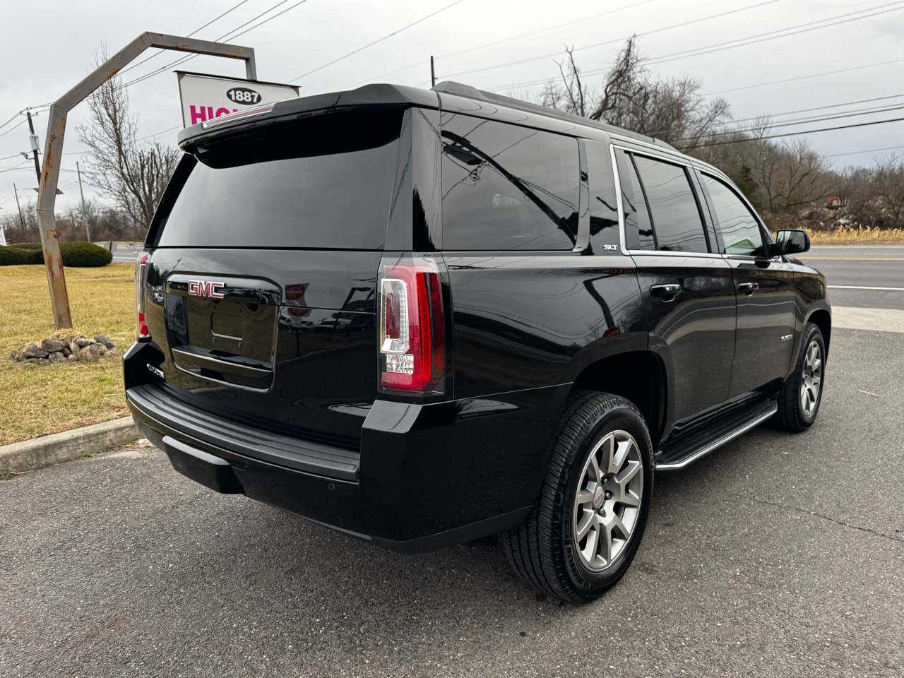 GMC Yukon 4WD 4dr SLT 2016