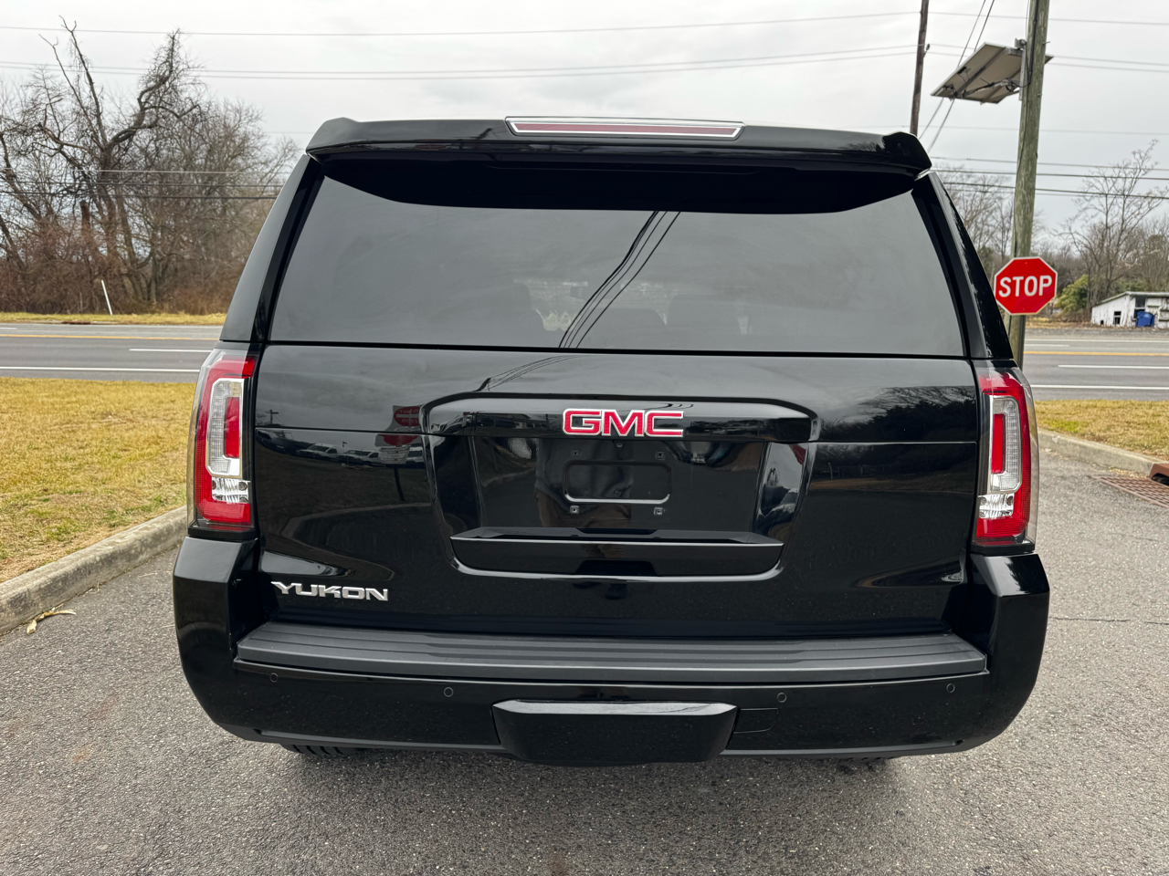 GMC Yukon 4WD 4dr SLT 2016