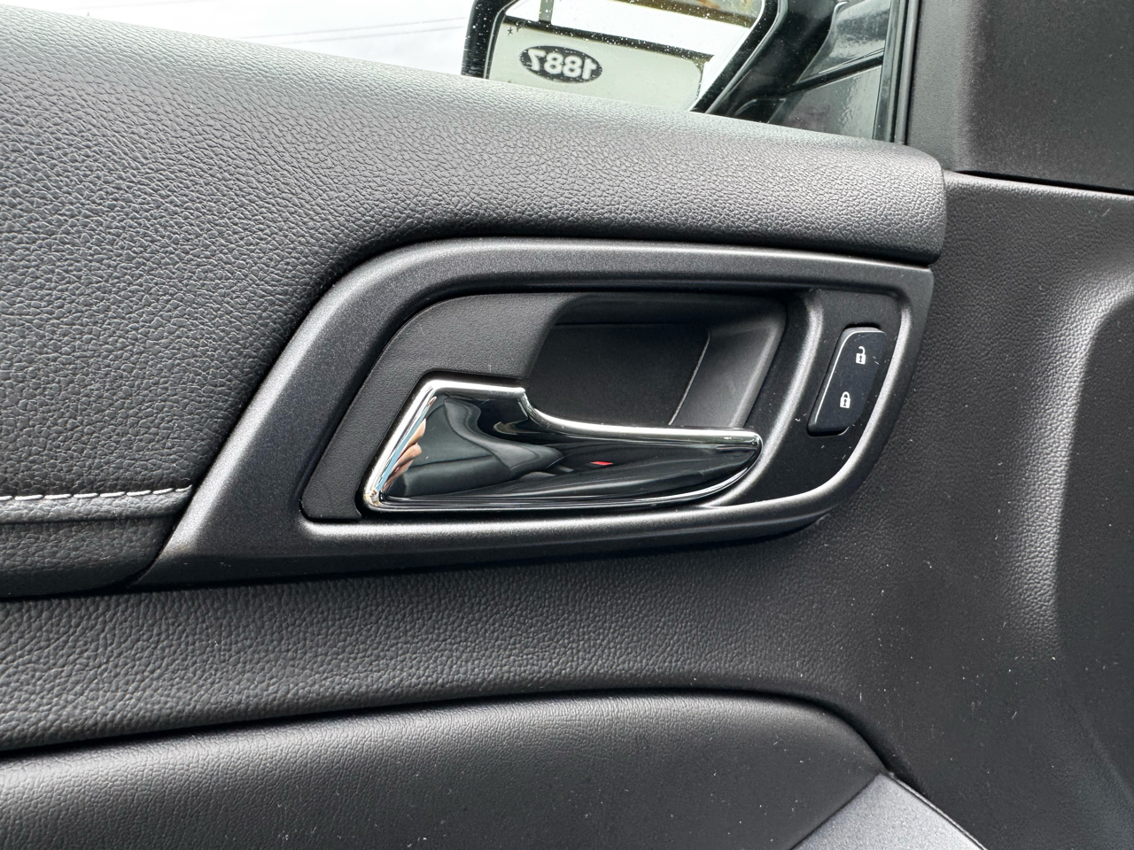 GMC Yukon 4WD 4dr SLT 2016