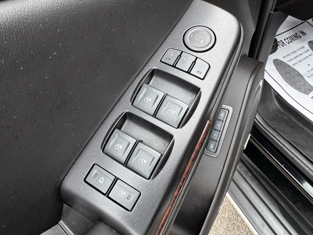 GMC Yukon 4WD 4dr SLT 2016