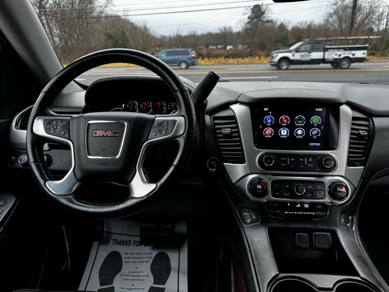 GMC Yukon 4WD 4dr SLT 2016