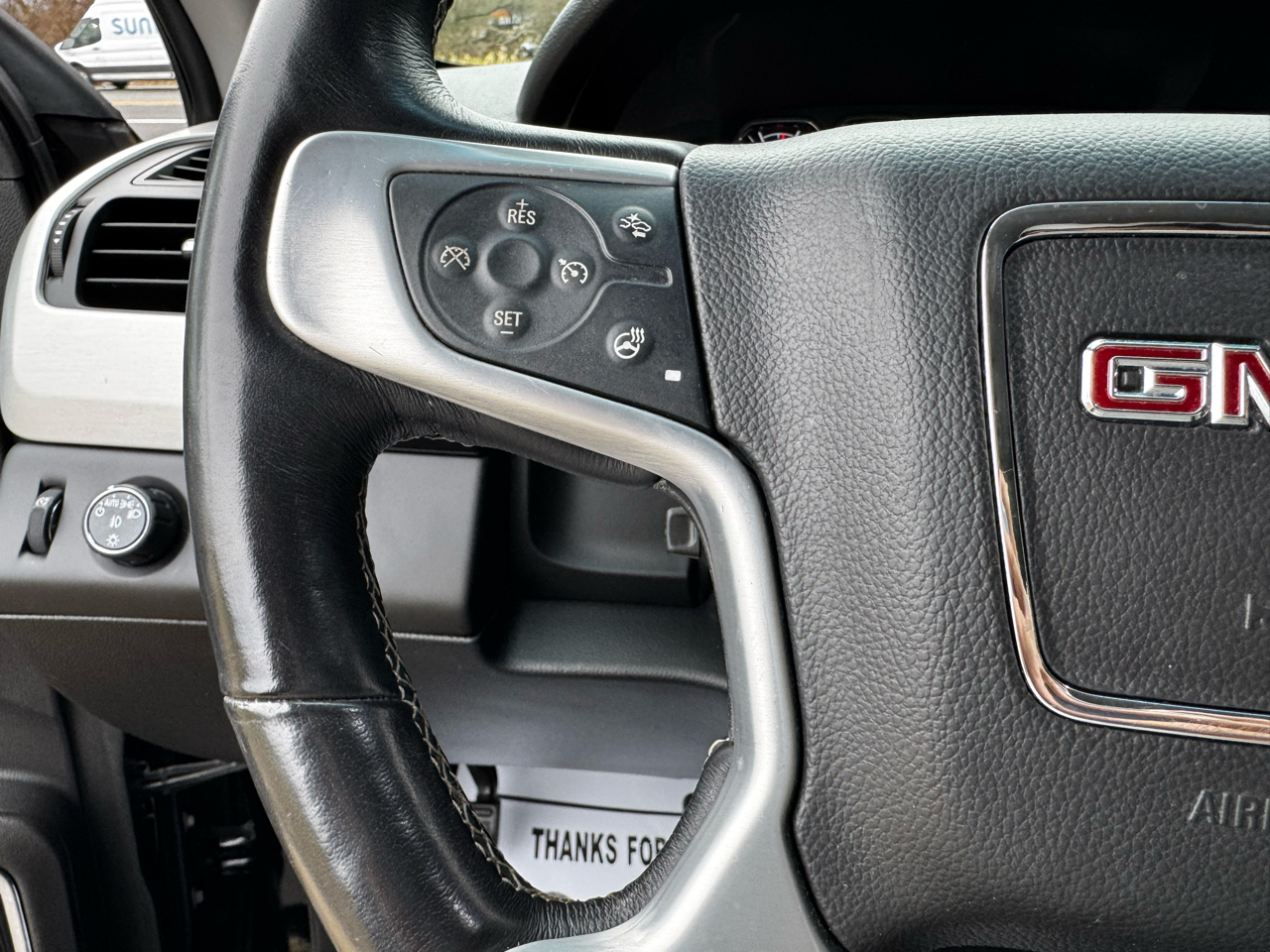 GMC Yukon 4WD 4dr SLT 2016