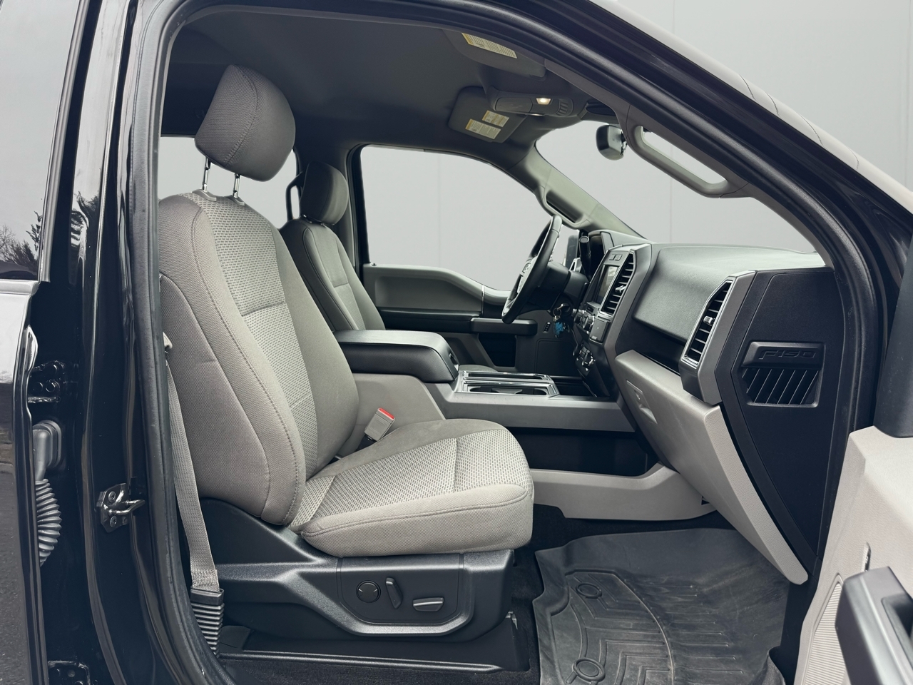 Ford F-150 Lariat 4WD SuperCrew 5.5' Box 2020