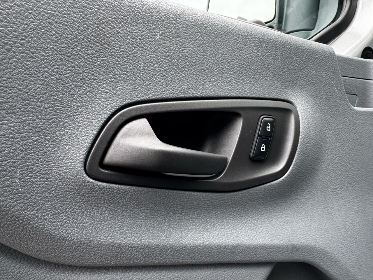 Ford Transit Passenger Wagon T-350 148" Med Roof XLT Sliding RH Dr 2018