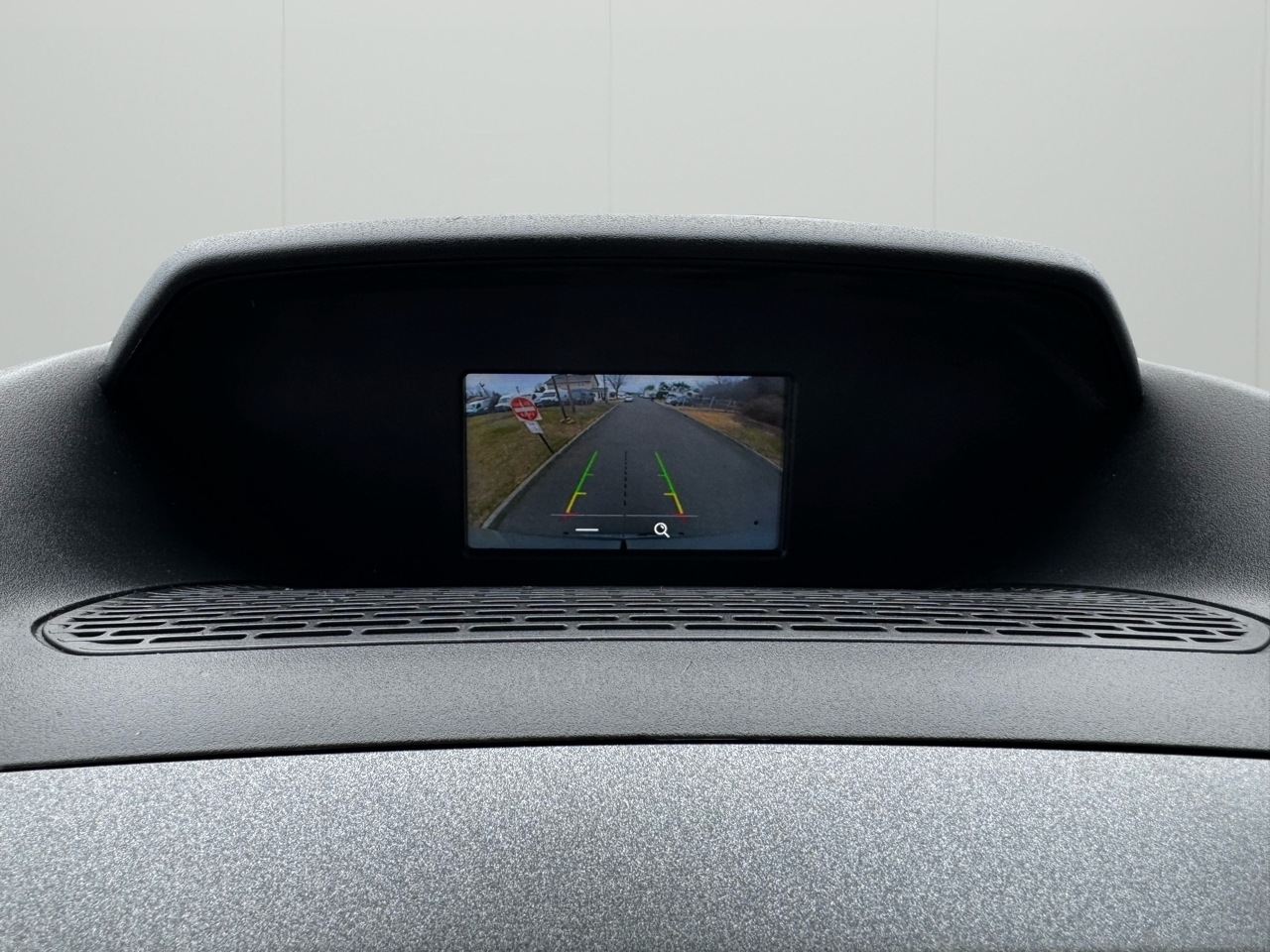 Ford Transit Passenger Wagon T-350 148" Med Roof XLT Sliding RH Dr 2018