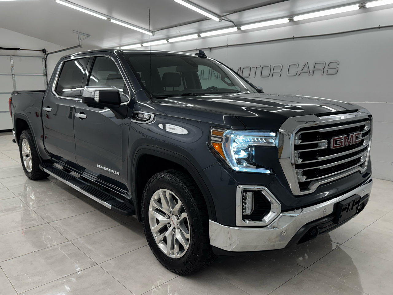 GMC Sierra 1500 4WD Crew Cab 147" SLT 2019