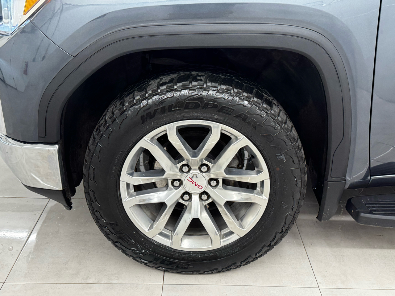 GMC Sierra 1500 4WD Crew Cab 147" SLT 2019