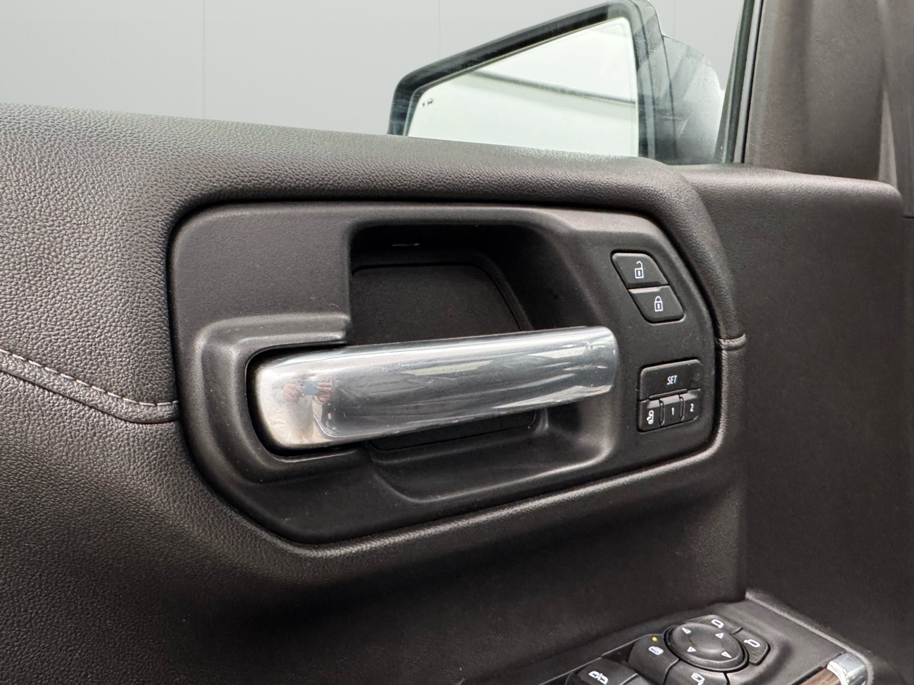 GMC Sierra 1500 4WD Crew Cab 147" SLT 2019