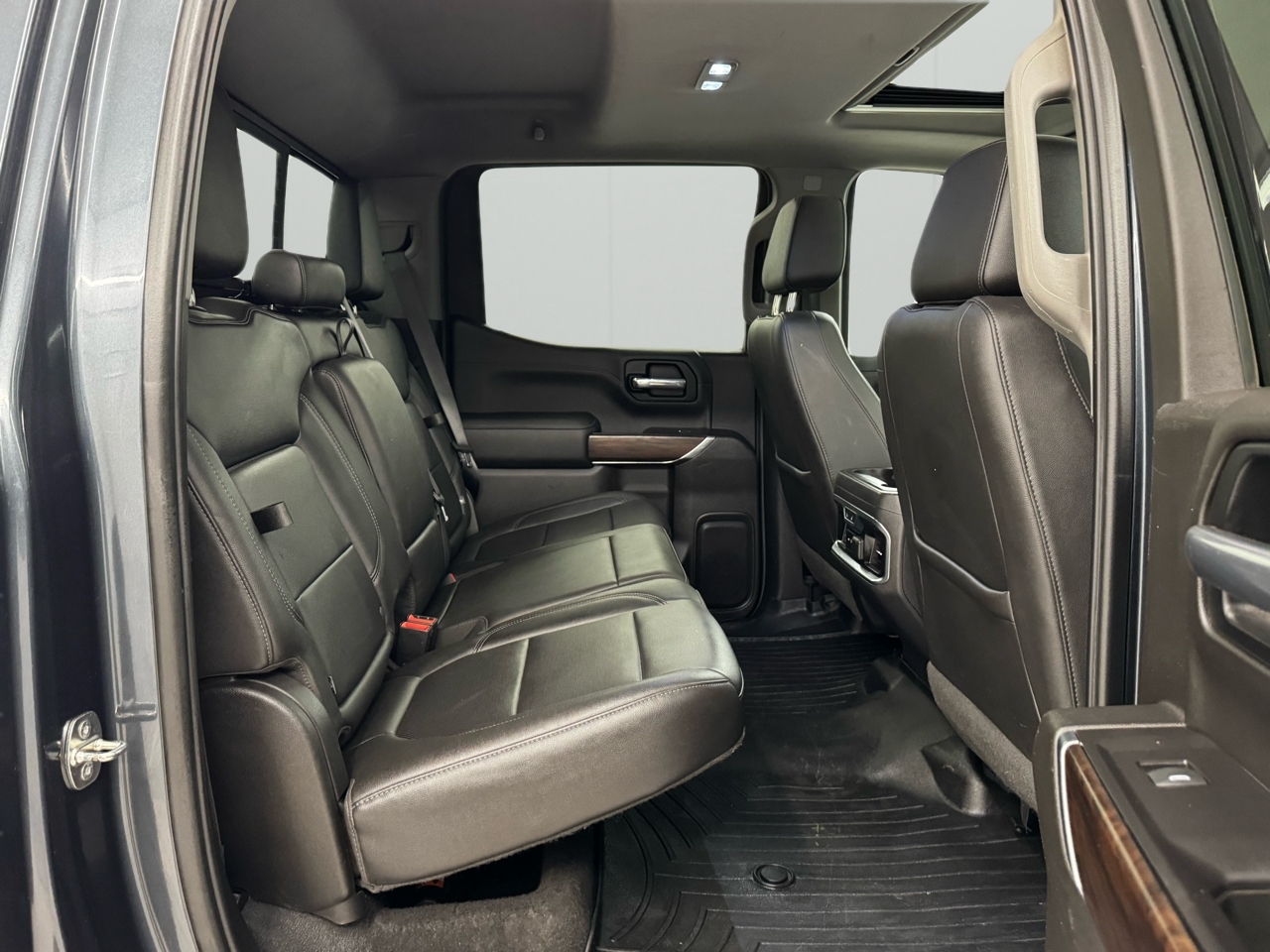 GMC Sierra 1500 4WD Crew Cab 147" SLT 2019