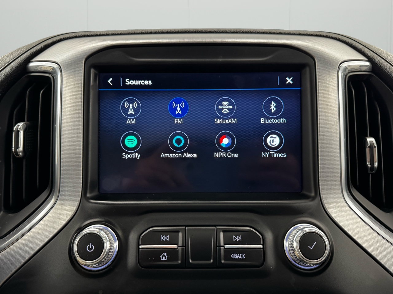 GMC Sierra 1500 4WD Crew Cab 147" SLT 2019