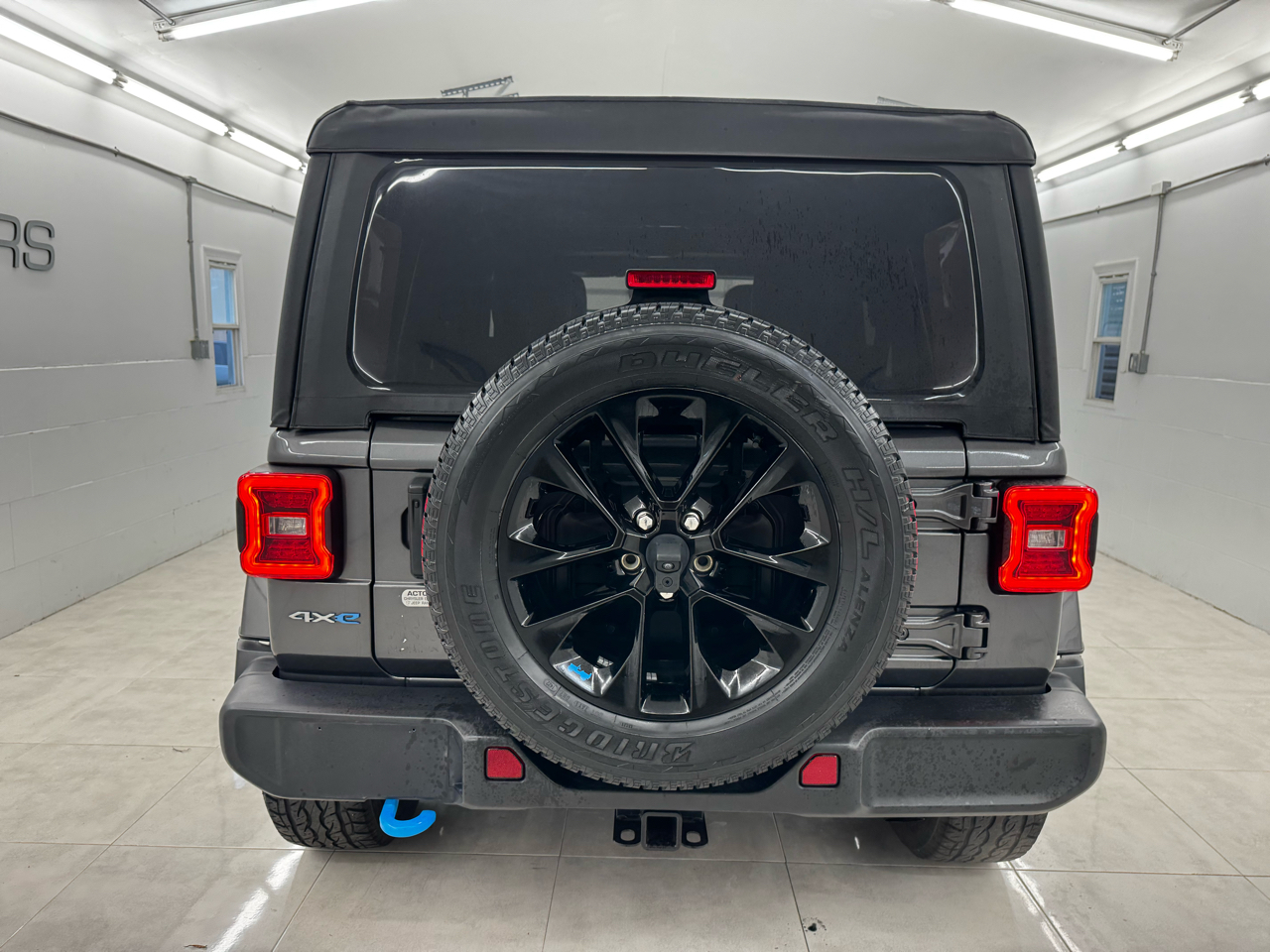 Jeep Wrangler 4xe Unlimited Sahara 4x4 2022