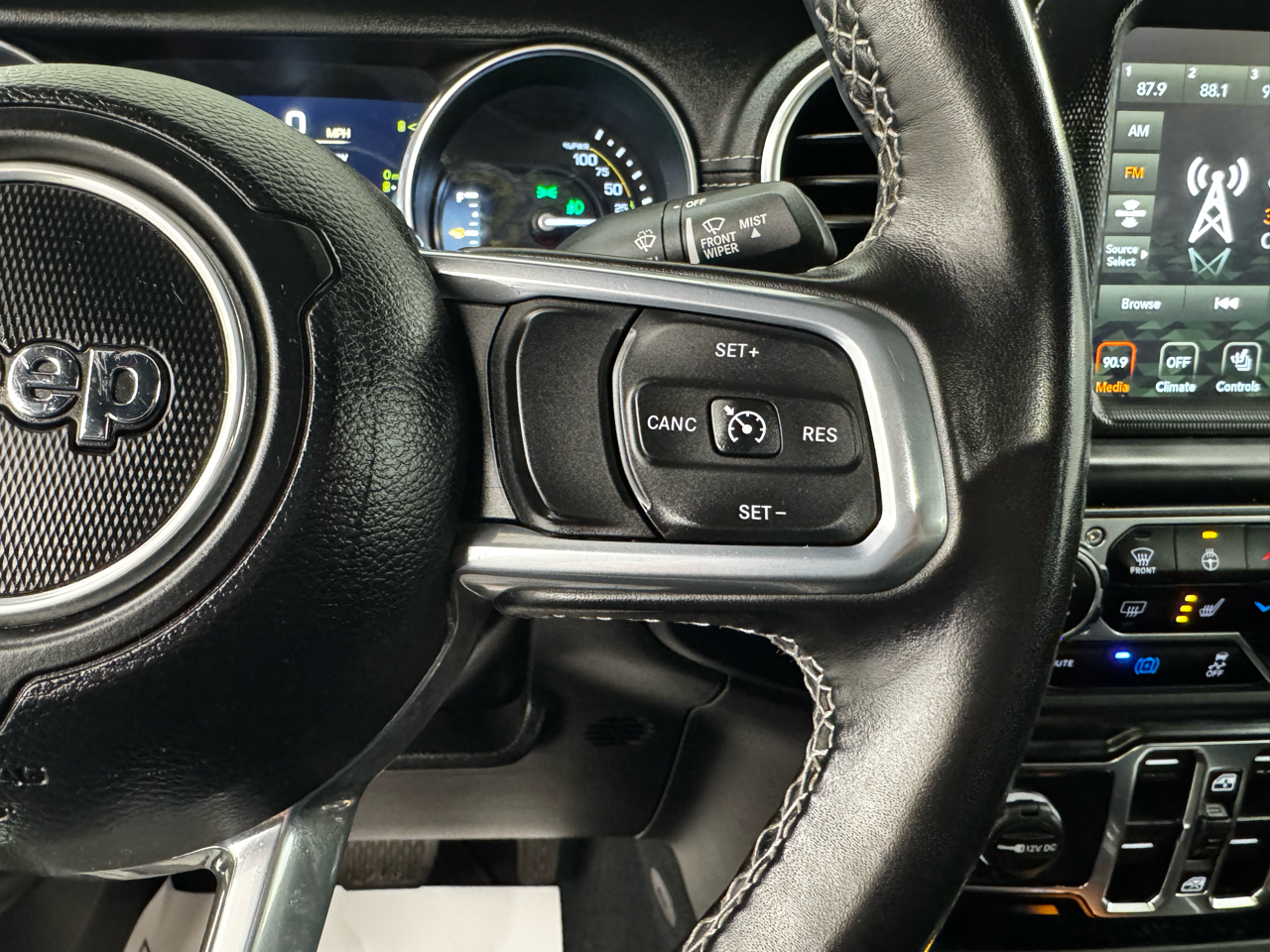 Jeep Wrangler 4xe Unlimited Sahara 4x4 2022