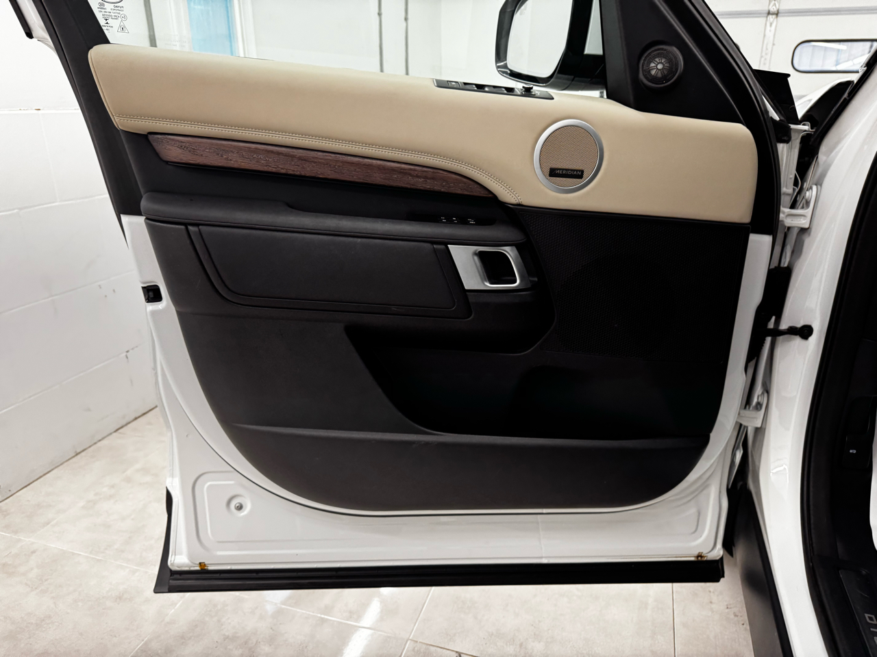 Land Rover Discovery HSE V6 Supercharged 2020