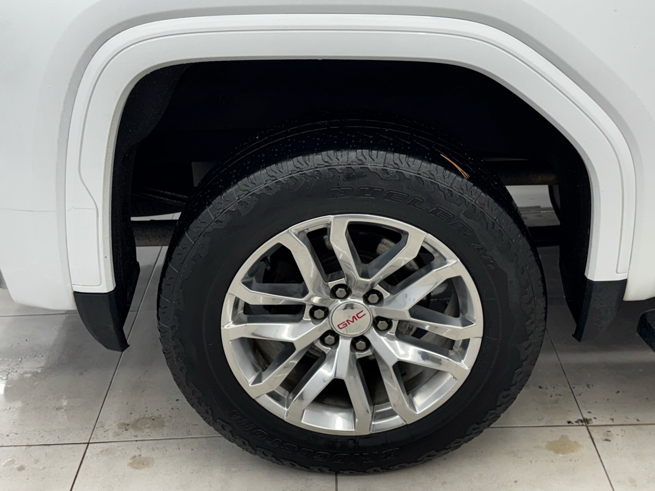 GMC Sierra 1500 Limited 4WD Crew Cab 147" SLT 2022