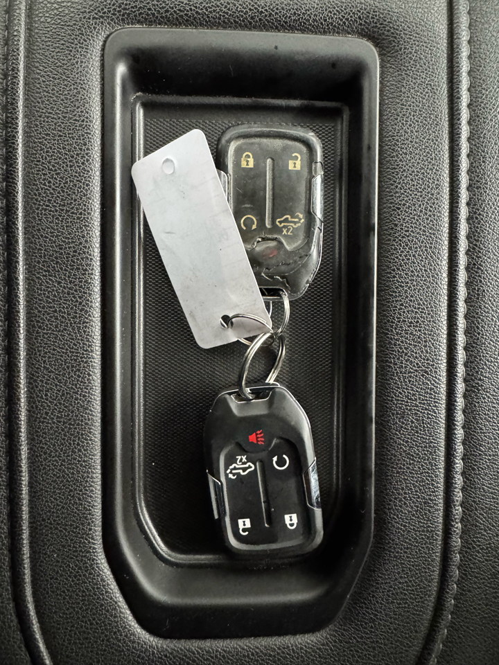 GMC Sierra 1500 Limited 4WD Crew Cab 147" SLT 2022