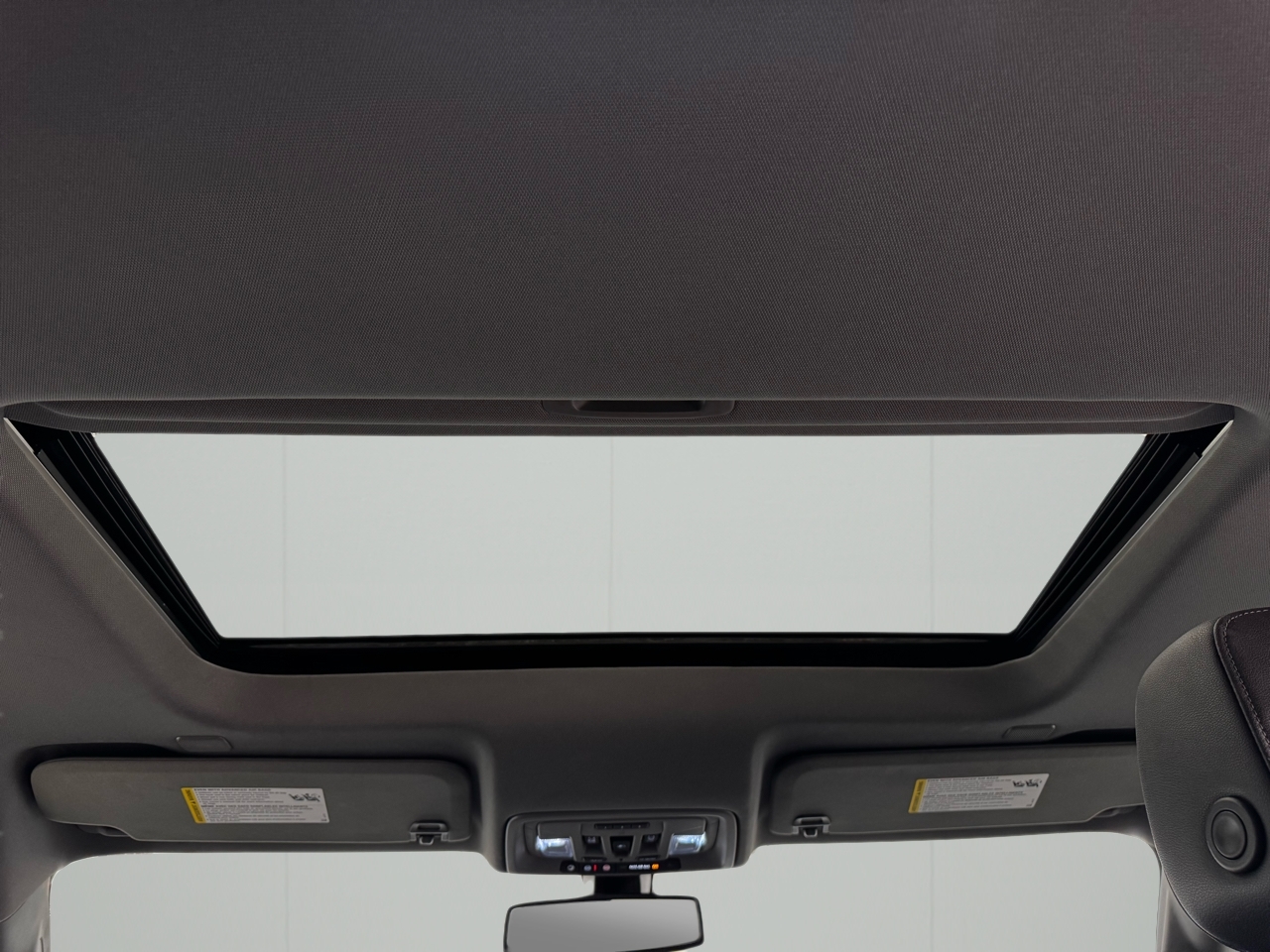 GMC Sierra 1500 Limited 4WD Crew Cab 147" SLT 2022