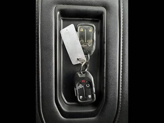 GMC Sierra 1500 Limited 4WD Crew Cab 147" SLT 2022