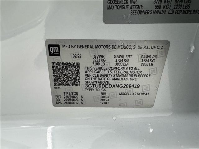 GMC Sierra 1500 Limited 4WD Crew Cab 147" SLT 2022