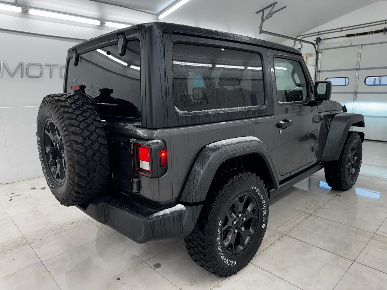 Jeep Wrangler Willys 4x4 2022