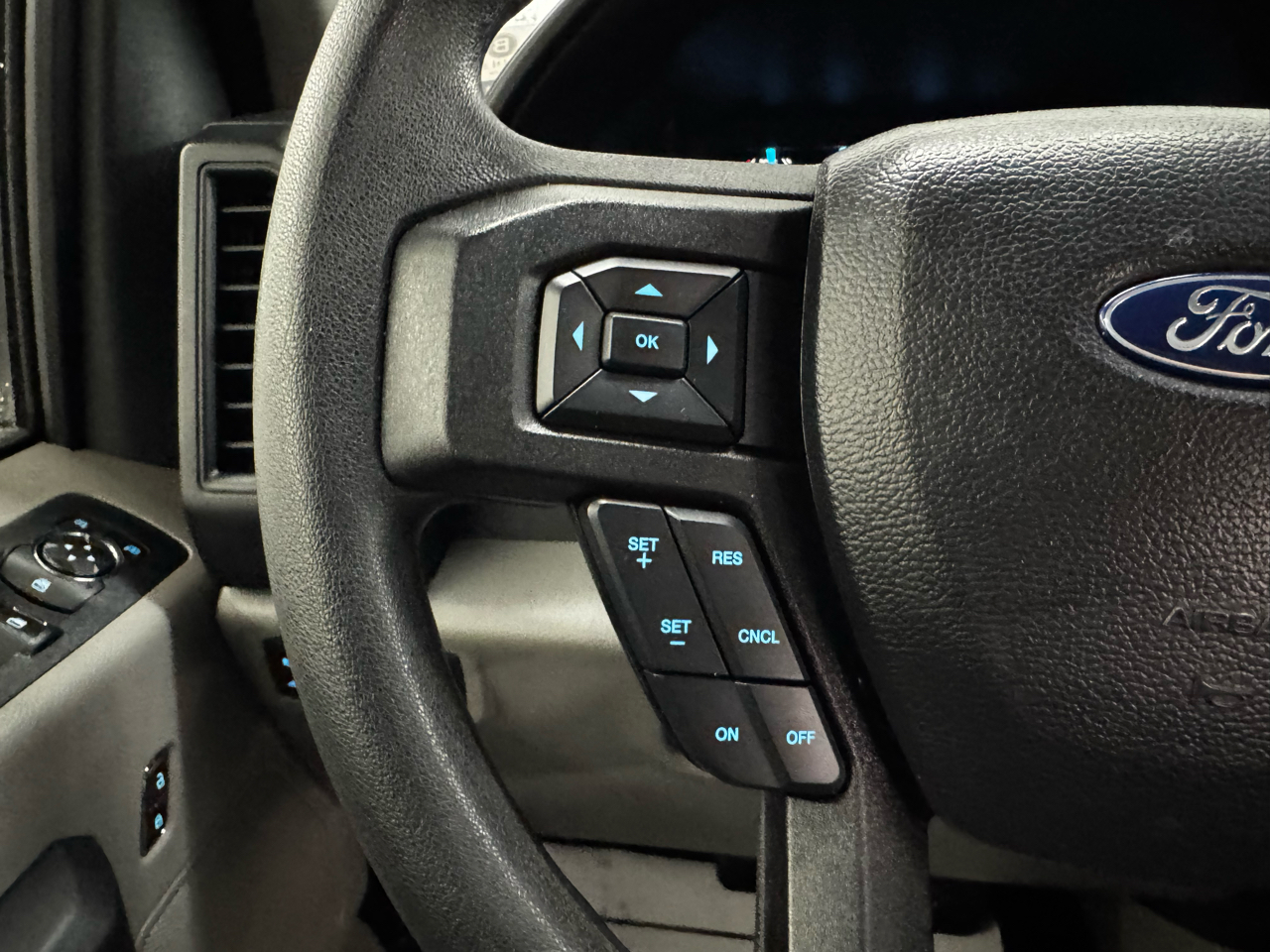 Ford F-150 Lariat 2WD SuperCrew 5.5' Box 2019