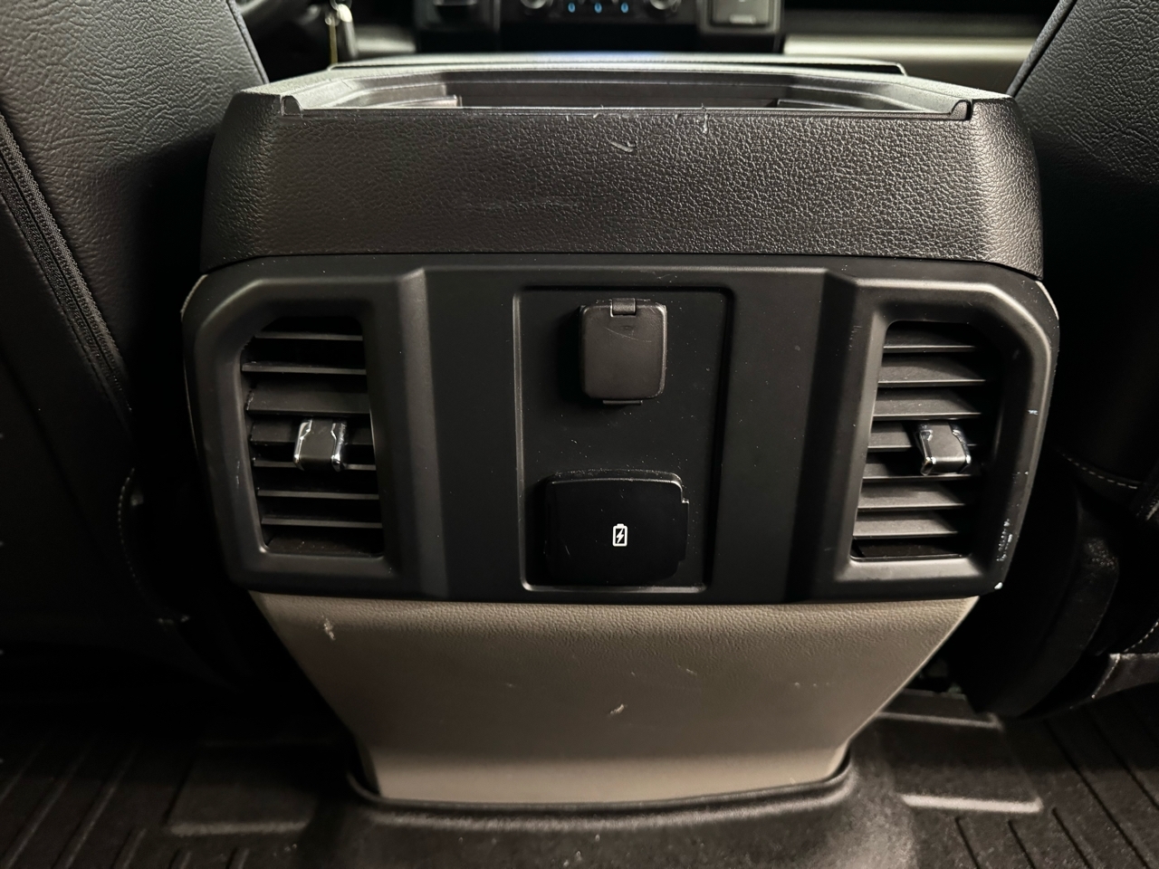 Ford F-150 Lariat 2WD SuperCrew 5.5' Box 2019