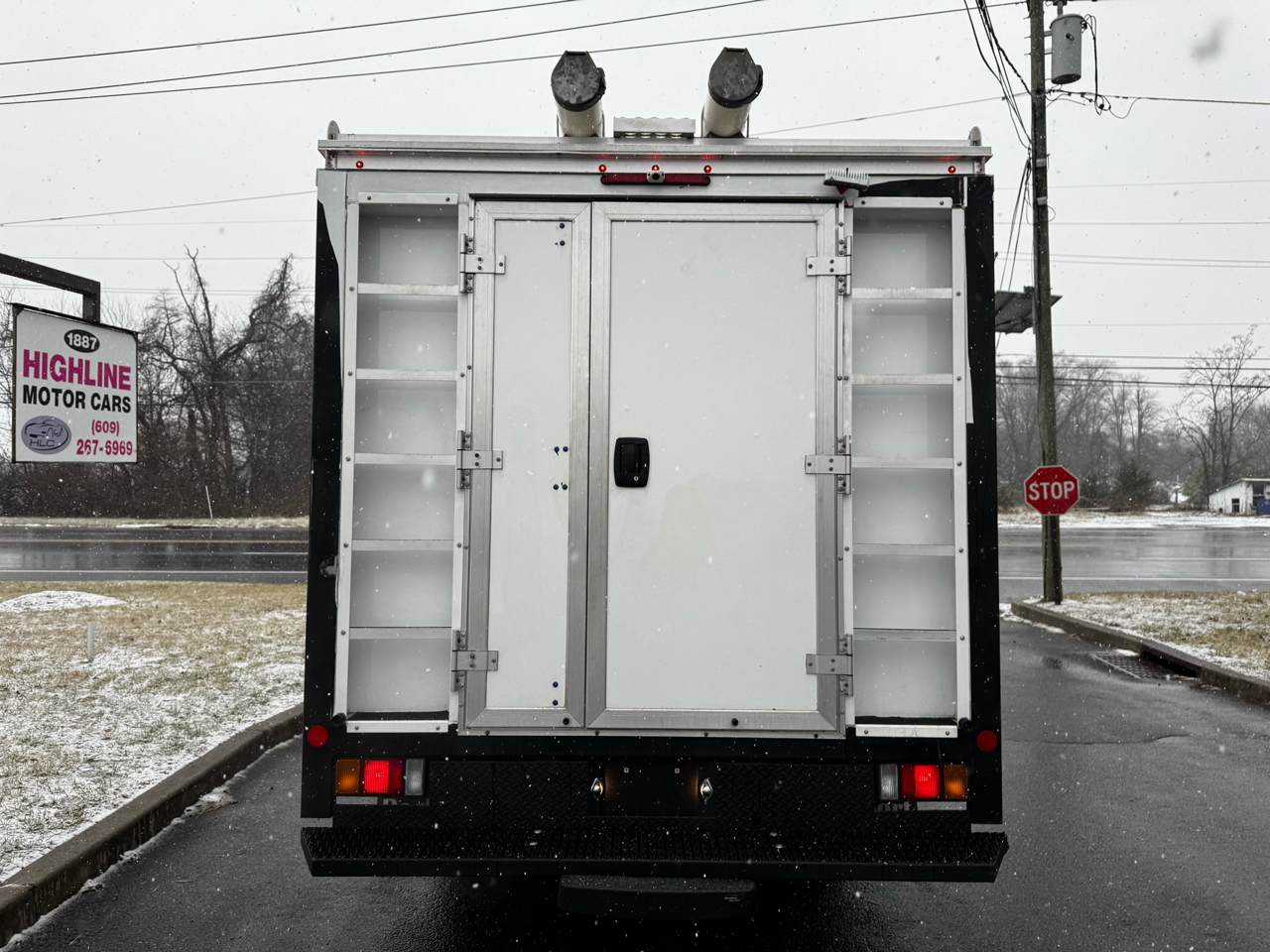 Chevrolet 4500 HG LCF Gas 2WD Reg Cab 109" 2024