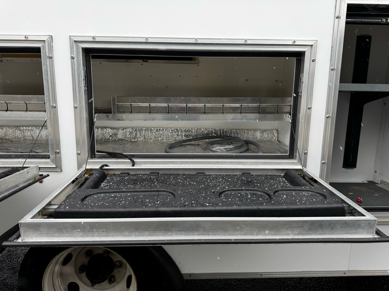 Chevrolet 4500 HG LCF Gas 2WD Reg Cab 109" 2024