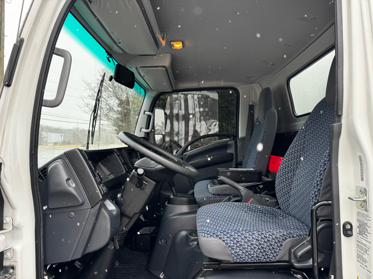 Chevrolet 4500 HG LCF Gas 2WD Reg Cab 109" 2024