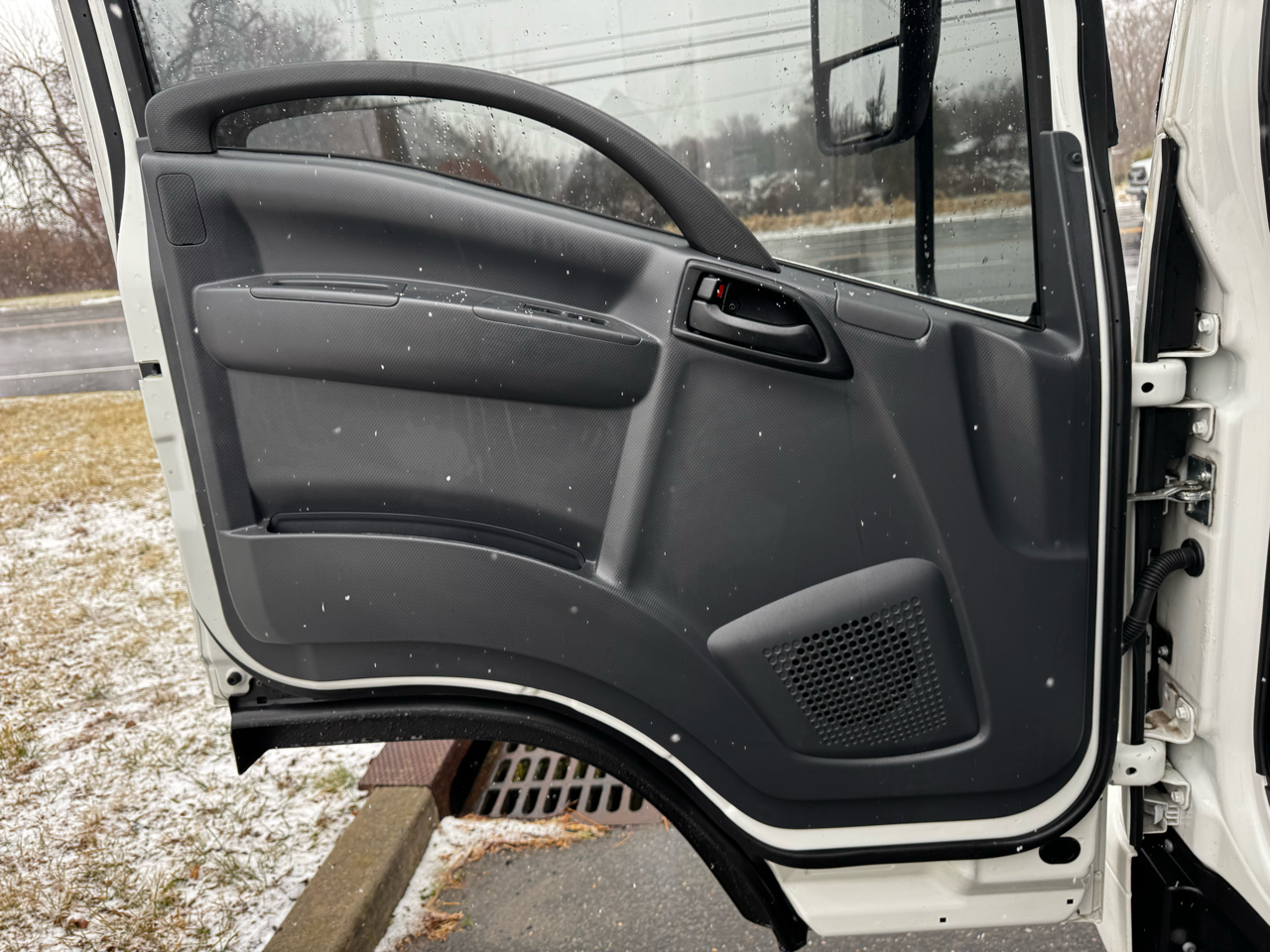 Chevrolet 4500 HG LCF Gas 2WD Reg Cab 109" 2024