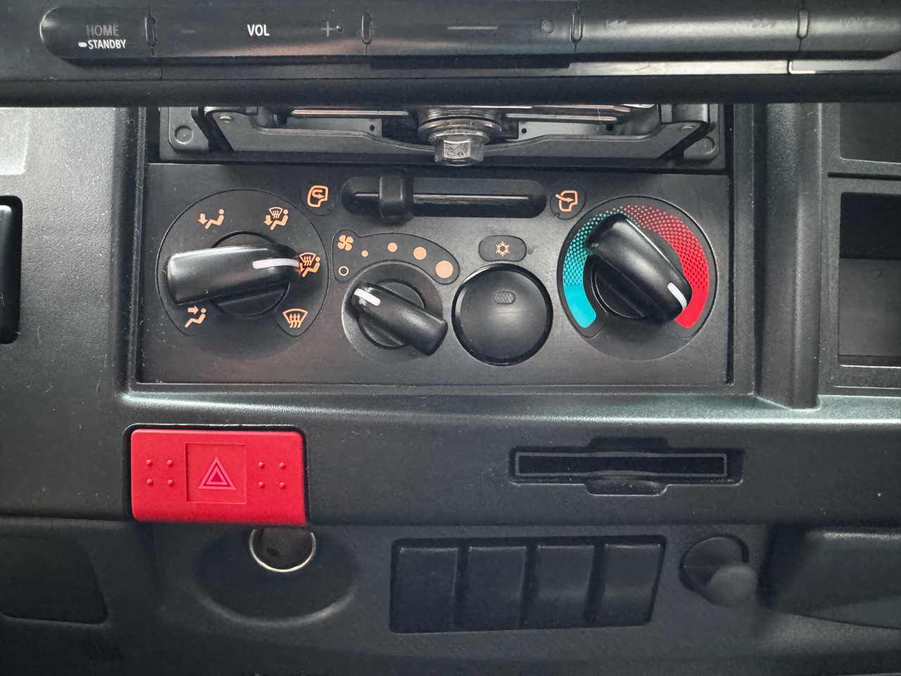 Chevrolet 4500 HG LCF Gas 2WD Reg Cab 109" 2024