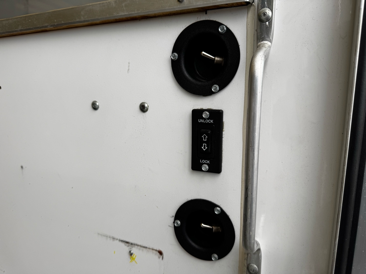 Chevrolet 4500 HG LCF Gas 2WD Reg Cab 109" 2024