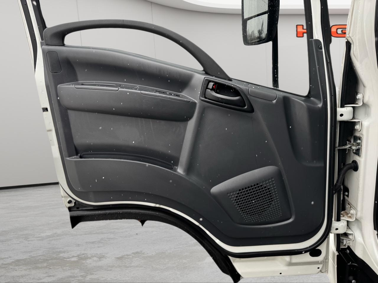 Chevrolet 4500 HG LCF Gas 2WD Reg Cab 109" 2024