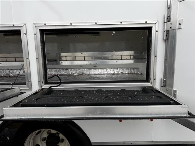 Chevrolet 4500 HG LCF Gas 2WD Reg Cab 109" 2024