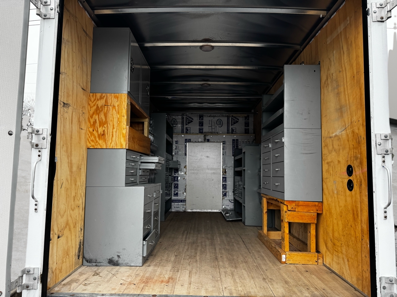 Ford Transit Cutaway T-350 AWD SRW 138" WB 9500 GVWR 2022