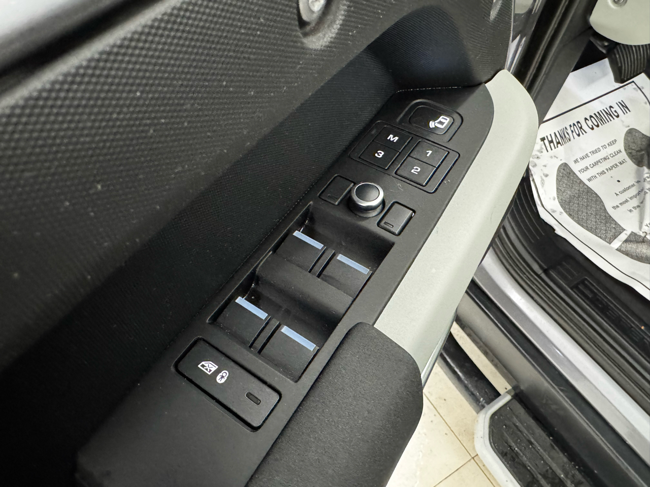 Land Rover Defender 110 SE AWD 2020