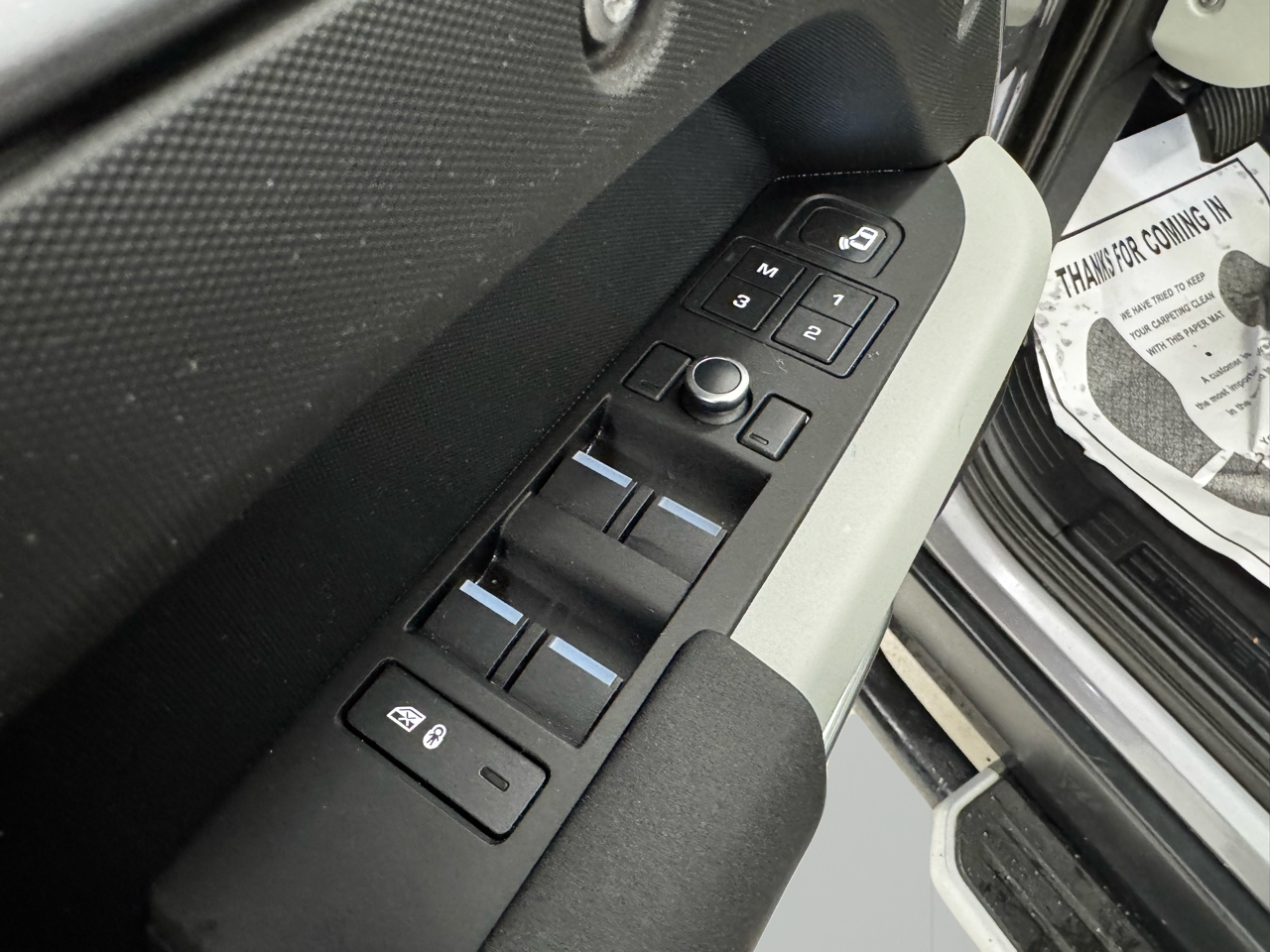 Land Rover Defender 110 SE AWD 2020