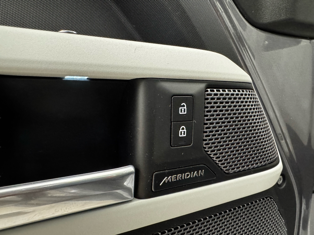 Land Rover Defender 110 SE AWD 2020