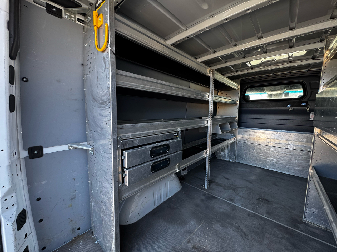 Mercedes-Benz Sprinter Cargo Van 1500 Standard Roof I4 144" RWD 2021