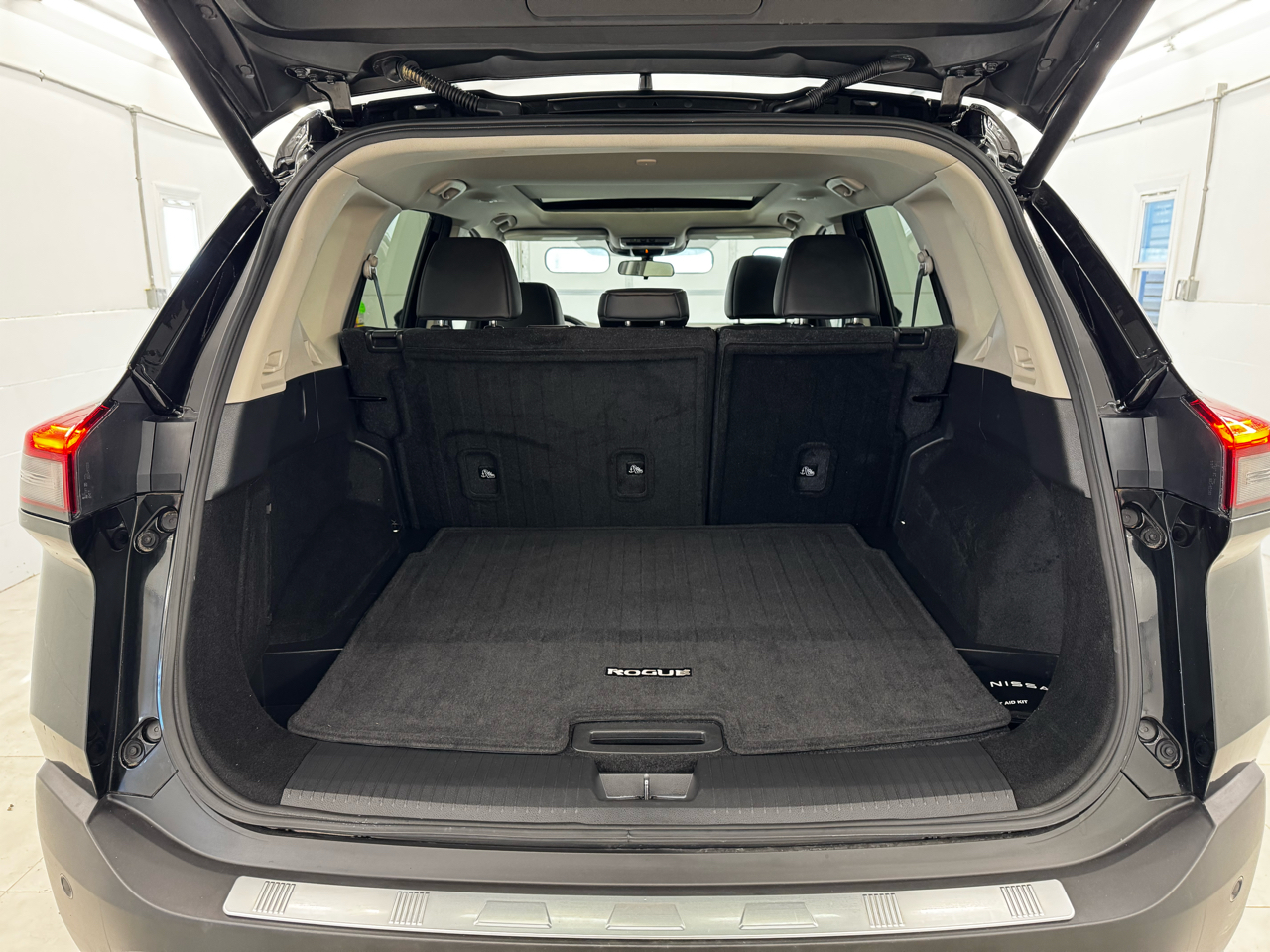 Nissan Rogue AWD SV *Ltd Avail* 2023