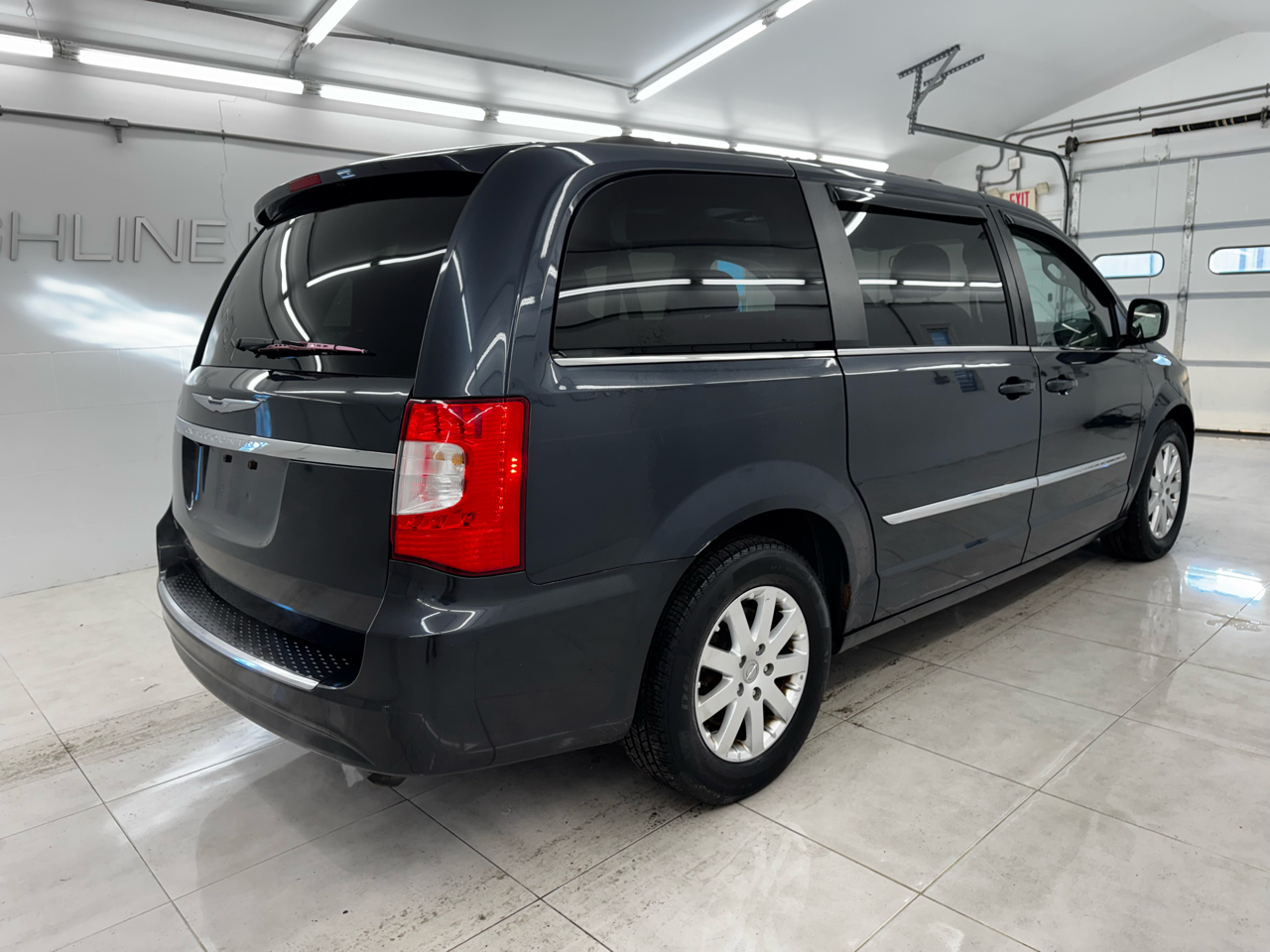 Chrysler Town & Country 4dr Wgn Touring 2014