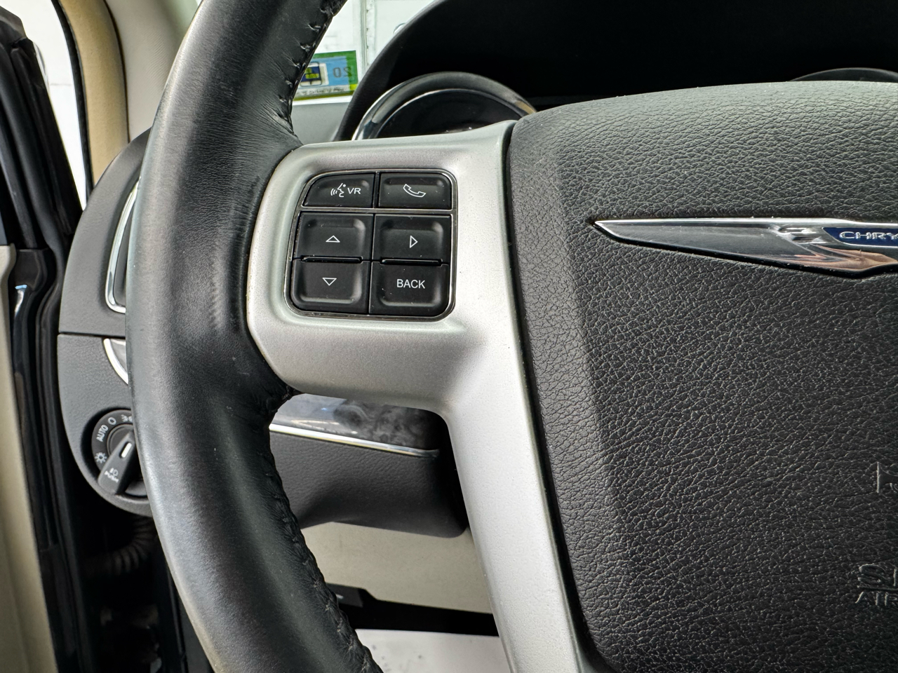 Chrysler Town & Country 4dr Wgn Touring 2014