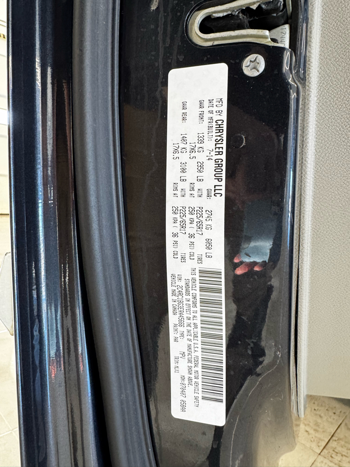 Chrysler Town & Country 4dr Wgn Touring 2014