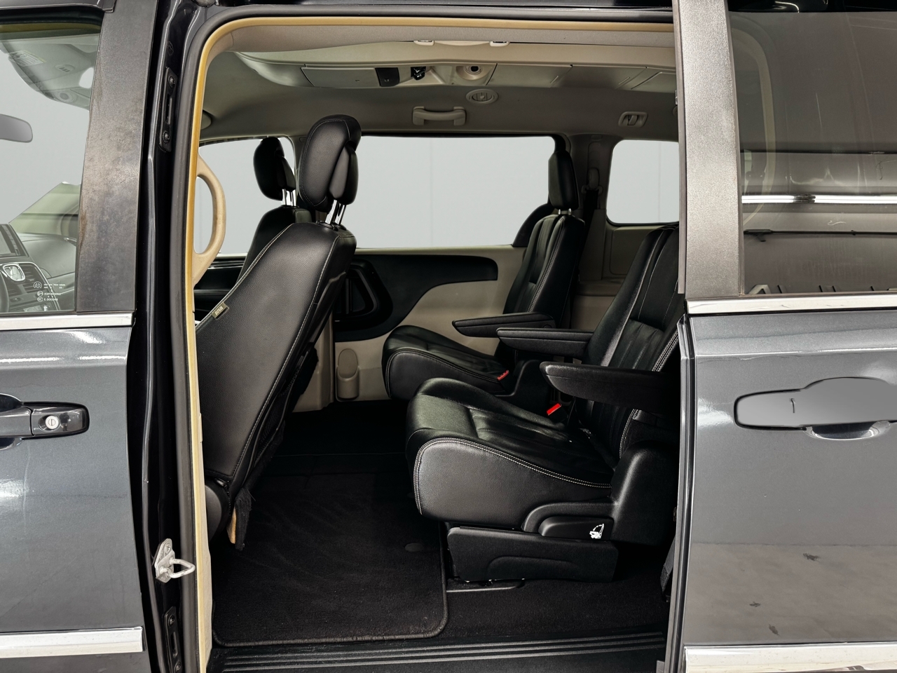 Chrysler Town & Country 4dr Wgn Touring 2014