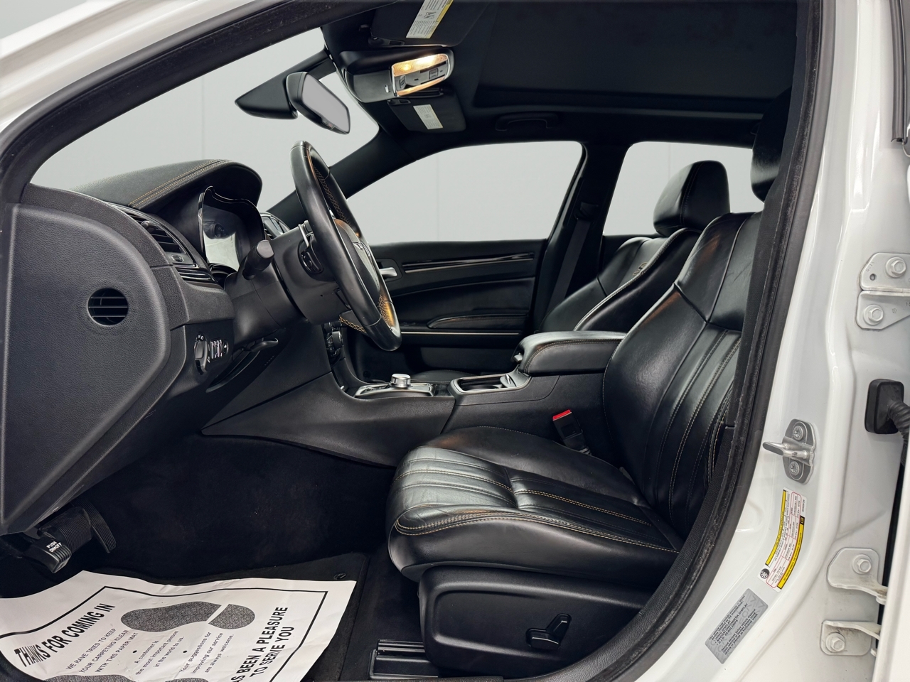 Chrysler 300 4dr Sdn 300S Alloy Edition RWD 2016