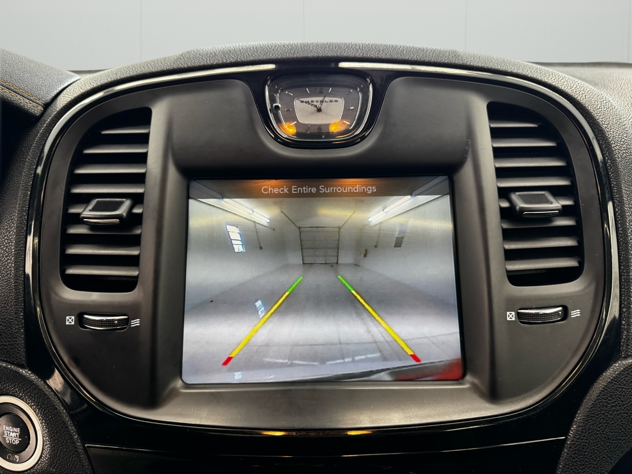 Chrysler 300 4dr Sdn 300S Alloy Edition RWD 2016