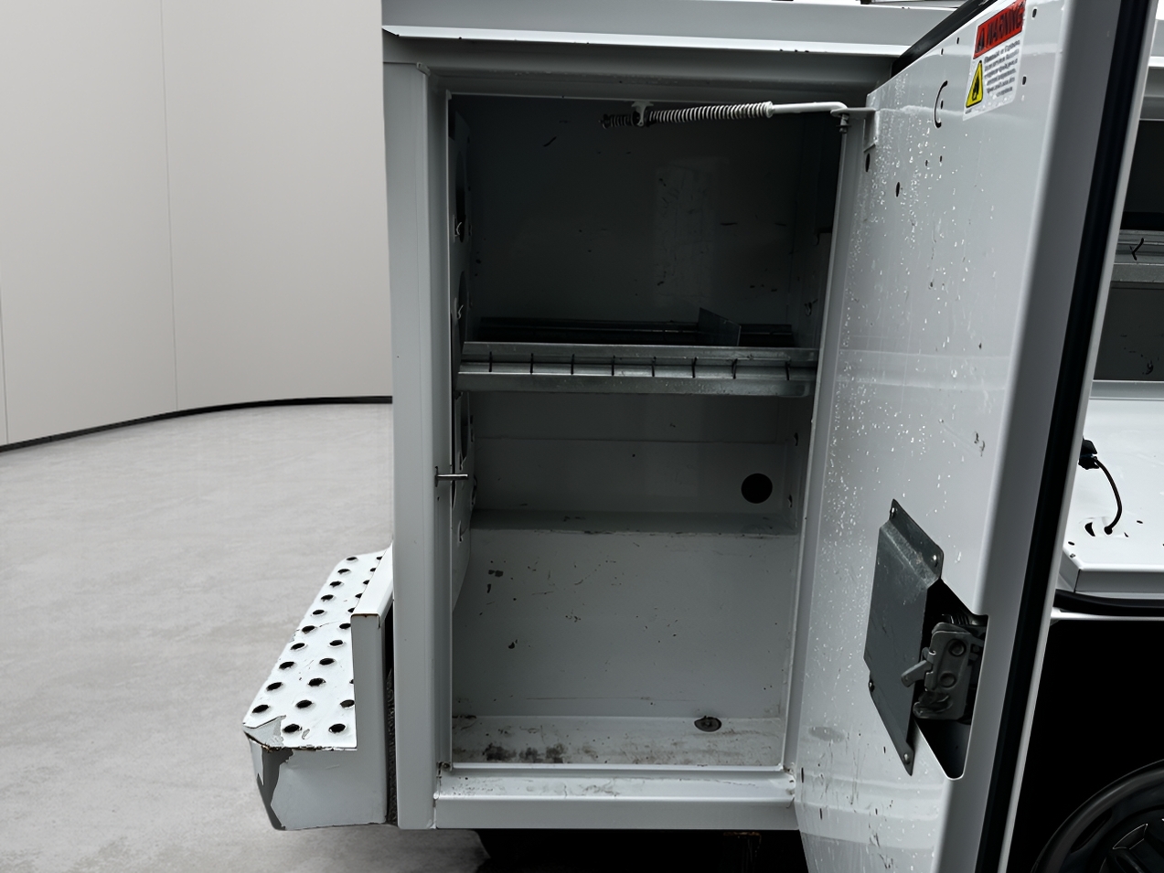 Ford Super Duty F-350 SRW XLT 4WD Reg Cab 8' Box 2022