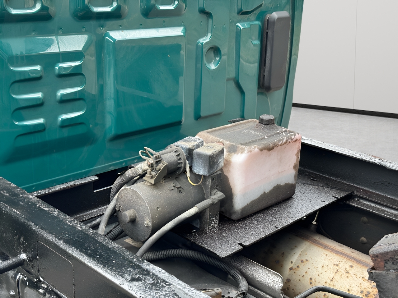 GMC Sierra 3500HD 4WD Reg Cab 137.5" WB, 59.06" CA 2018