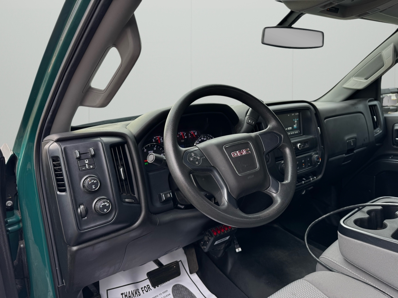 GMC Sierra 3500HD 4WD Reg Cab 137.5" WB, 59.06" CA 2018