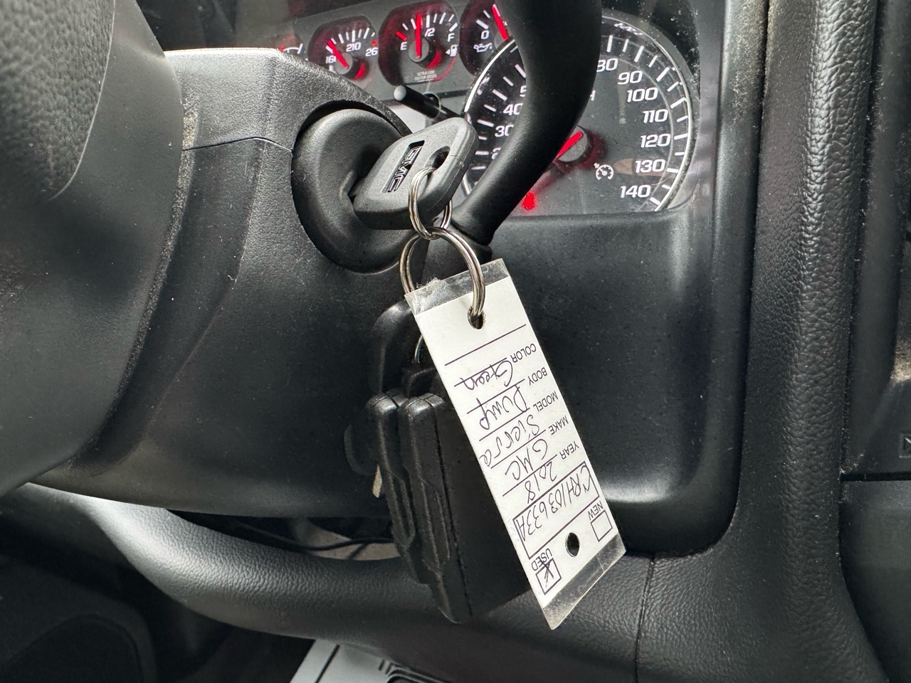 GMC Sierra 3500HD 4WD Reg Cab 137.5" WB, 59.06" CA 2018